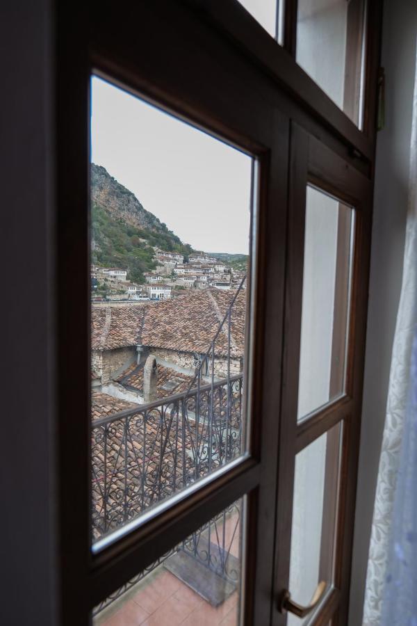 Hotel Gorica - Unesco Quarter Berat Extérieur photo